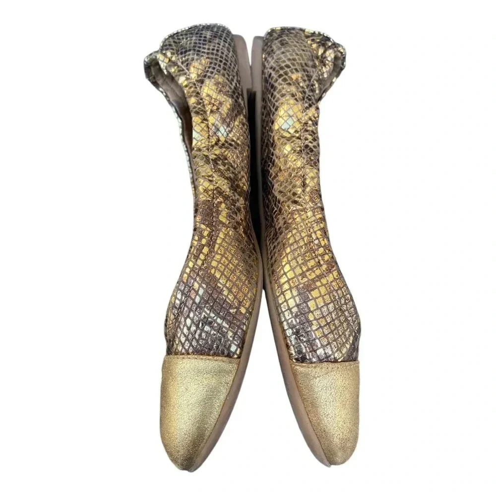 Tory Burch Snakeskin Metallic gold flats with small back hee size 9